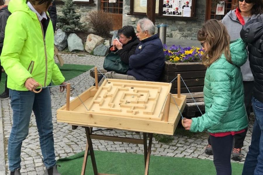 Grandparents' games on the occasion of the "Lo Pan Ner" festival