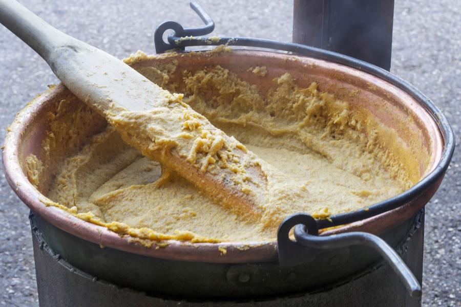 Polenta concia Bean soup at the Rione Vernae