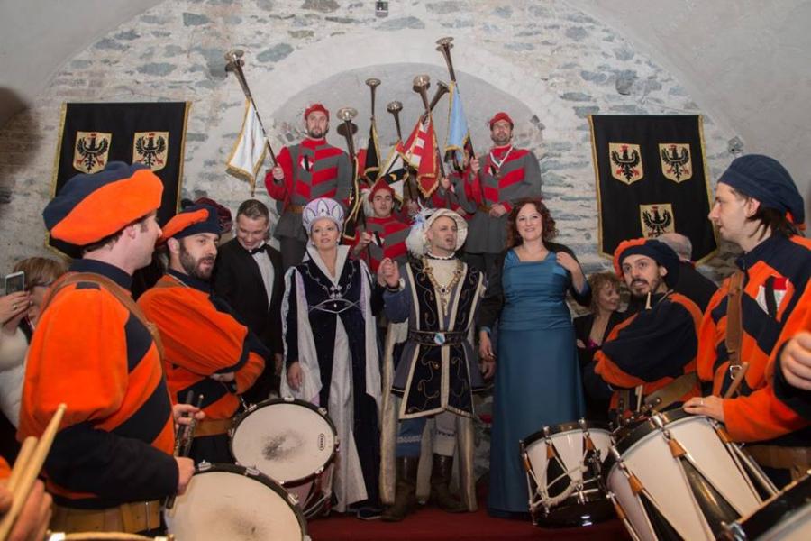 Foto di Fotografica Evançon Carnaval Historique de Verrès – Bal d’ouverture