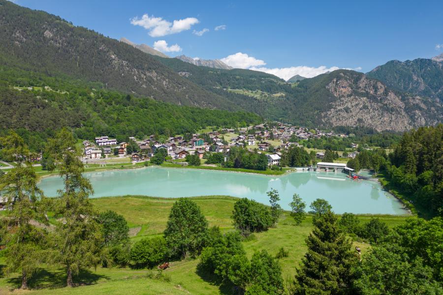 Laghetto Brusson  Cinéma au petit lac: Le garçon et le tigre