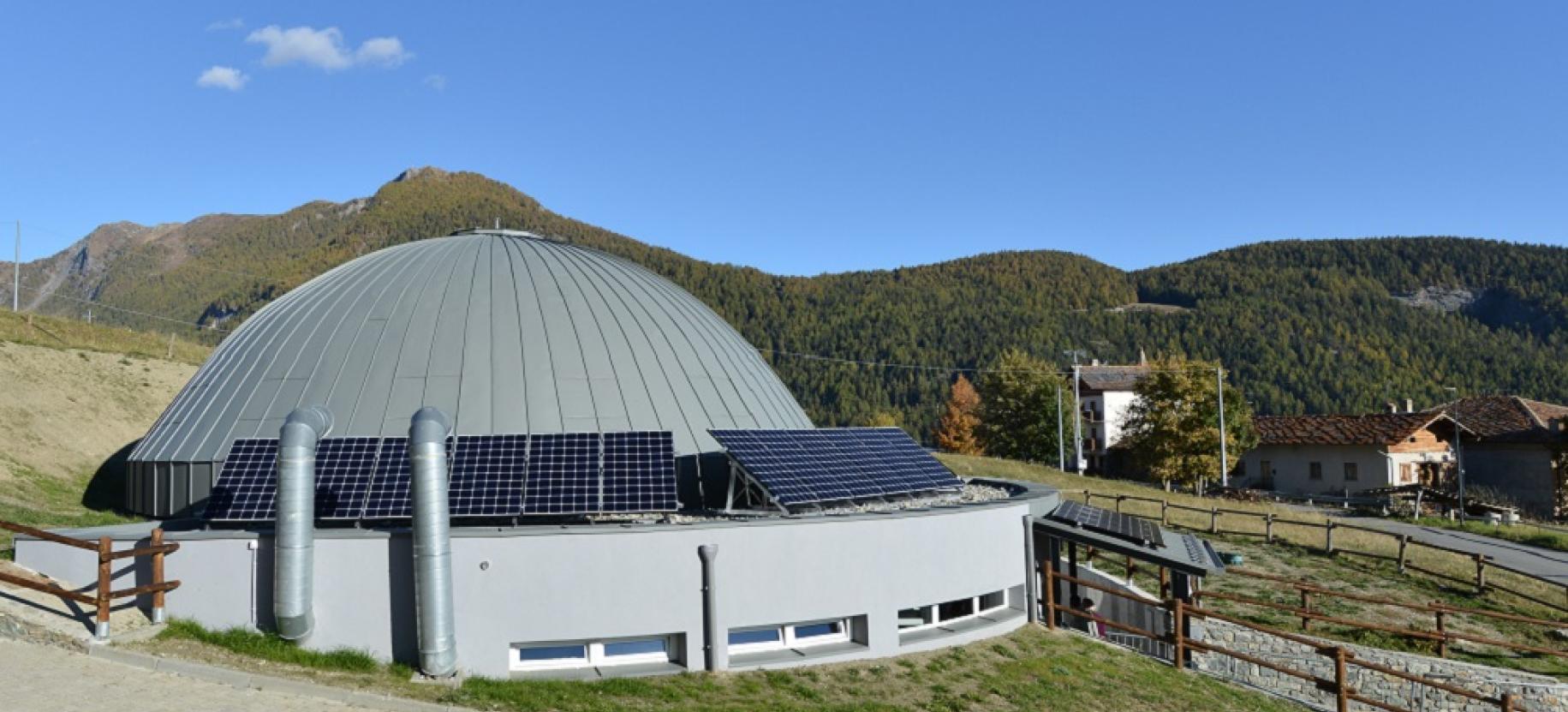 Show at the Lignan Planetarium