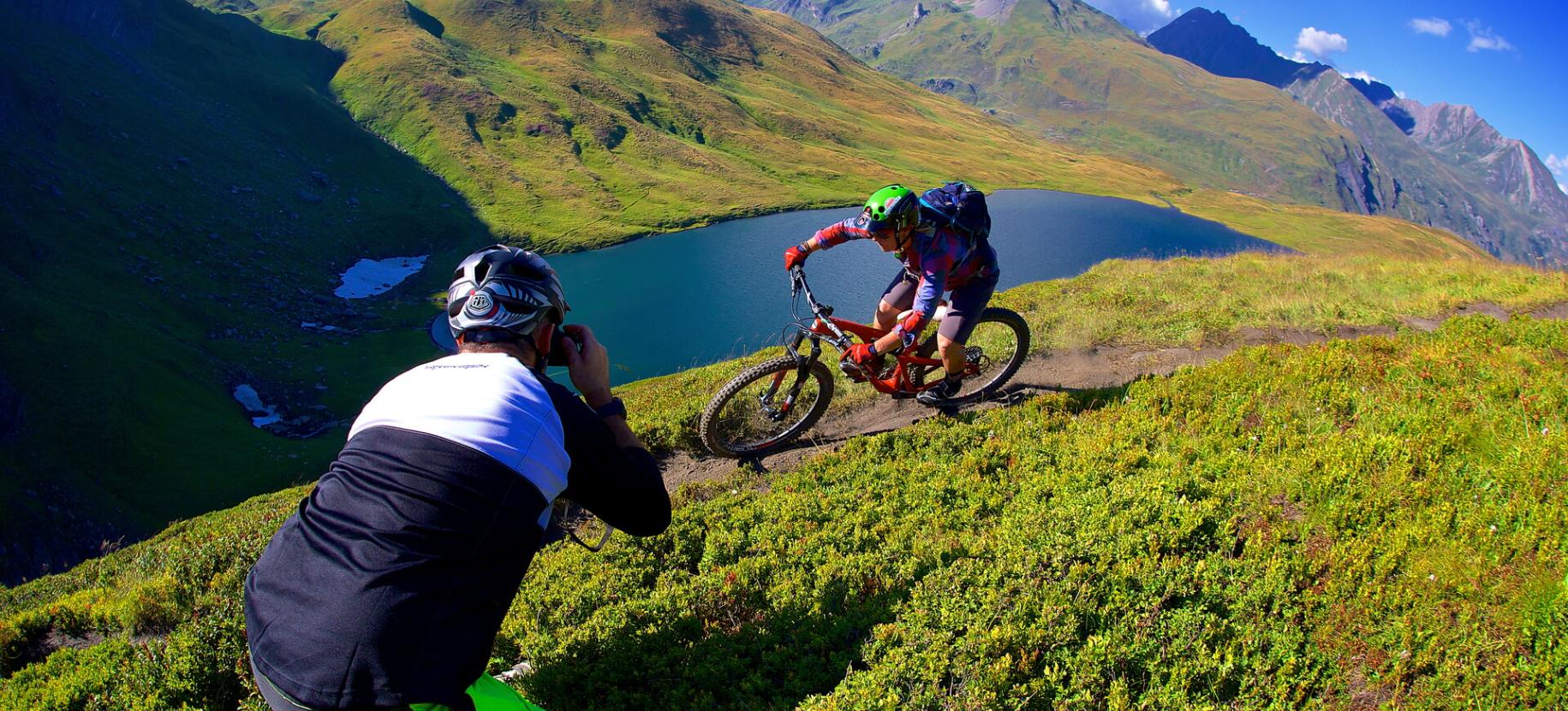 All Around eMTB Bosch - gara di e-mountain bike attraverso la Valle d'Aosta