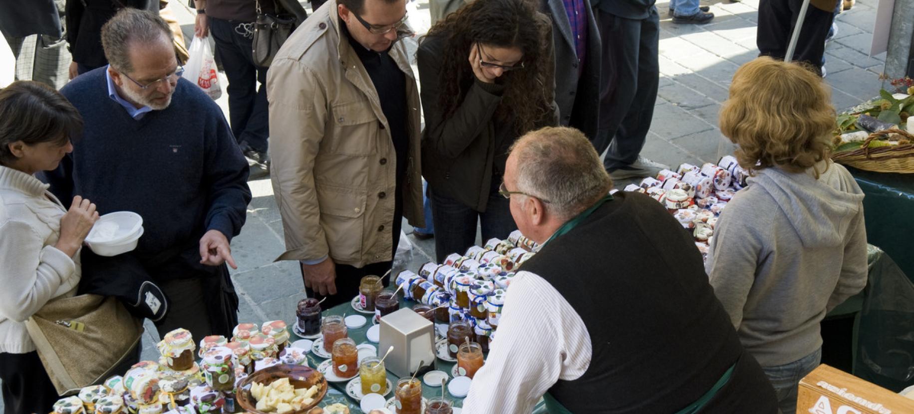 Marché au Fort  Marché au Fort - Food and wine event