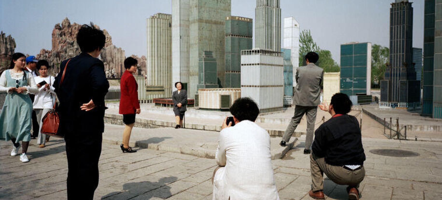 CHINA. Martin Parr et Marc Riboud - De la révolution culturelle à la superpuissance globale