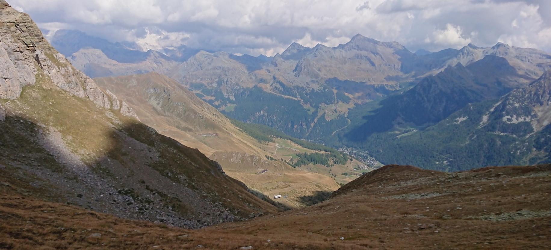 Panorama dal Col Pillonet verso Ayas.