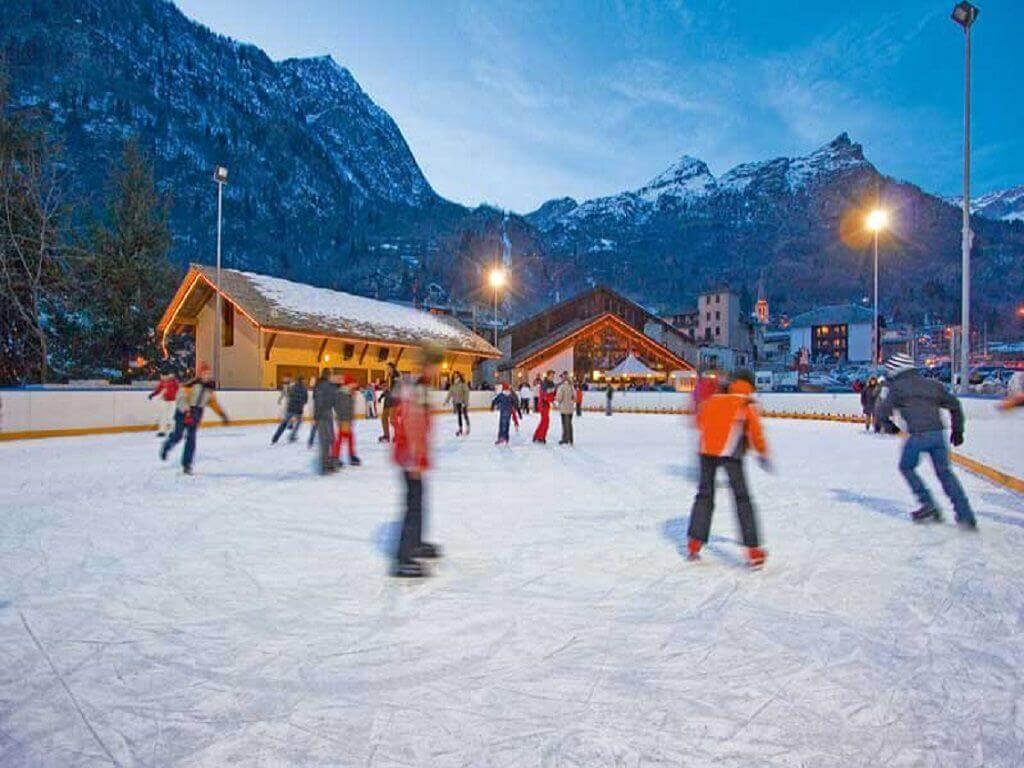 ICE-SKATING IN ALAGNA