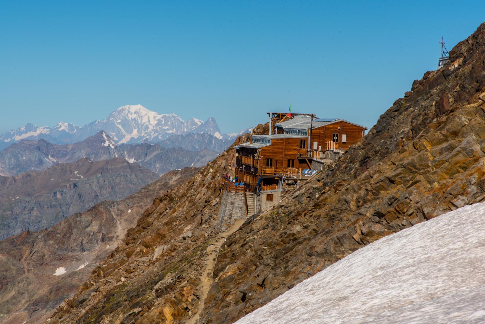 Rifugio Capanna Gnifetti