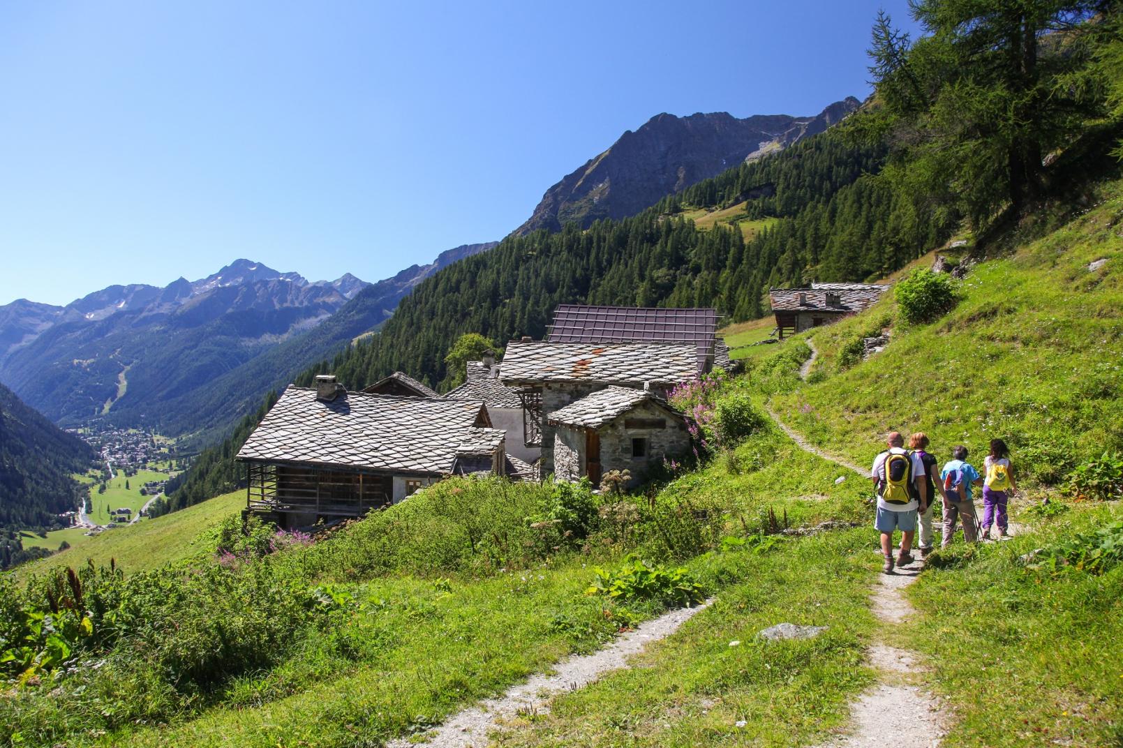 Saint Grato's feast in Alpenzu Piccolo