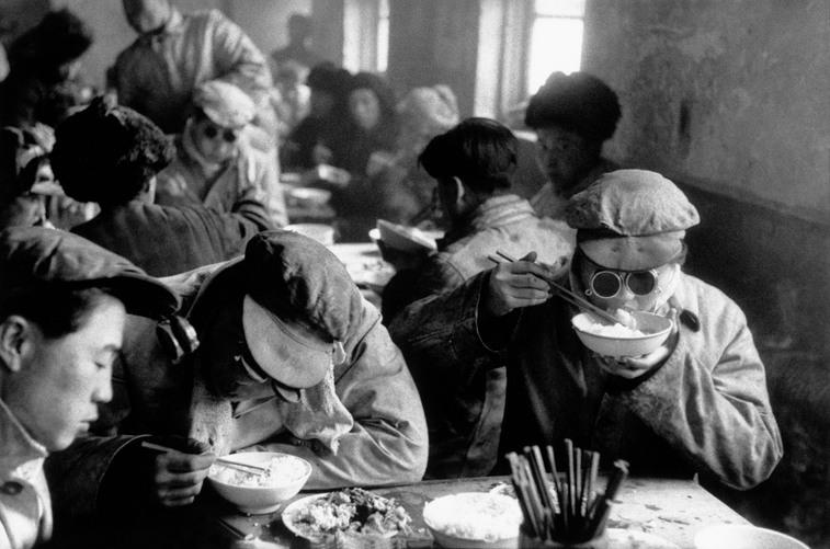 CHINA. Martin Parr et Marc Riboud - De la révolution culturelle à la superpuissance globale