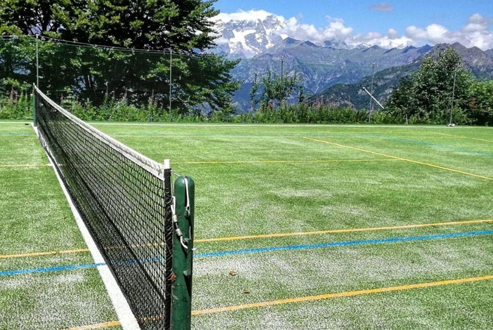 Tennis and Football in Mera