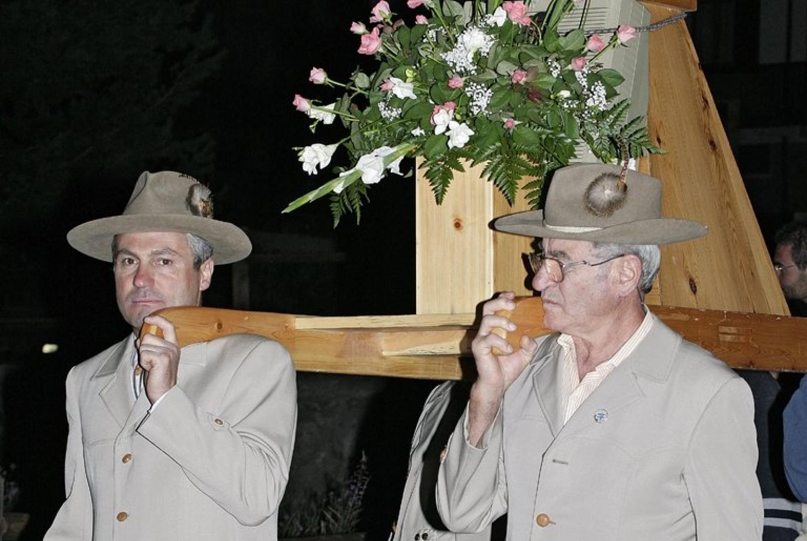 Festa delle Guide a Valsavarenche Procession Alpine guides festival