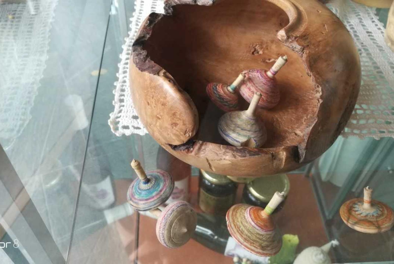 Scultura di Beppe Paoloni Beppe Paoloni - Tornitore per passione