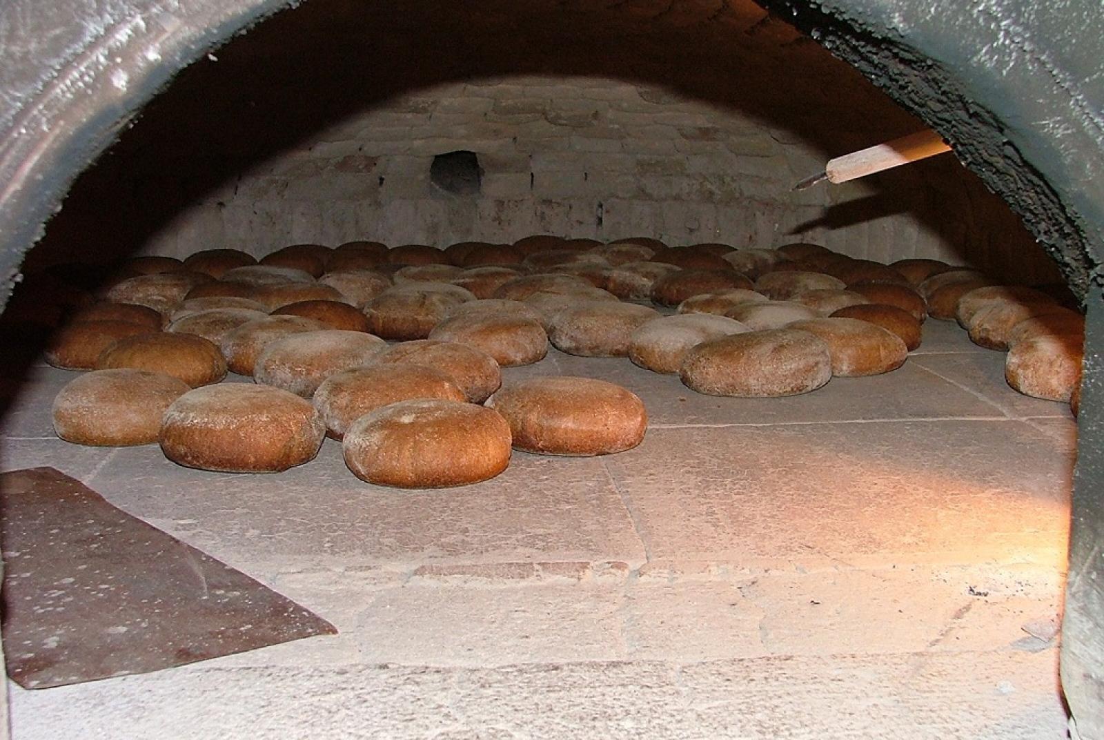 .. Festa del pane nero a Chardonney