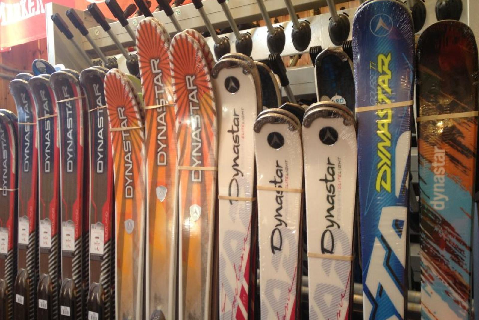 Telemark Ski & Bike Hire Champoluc