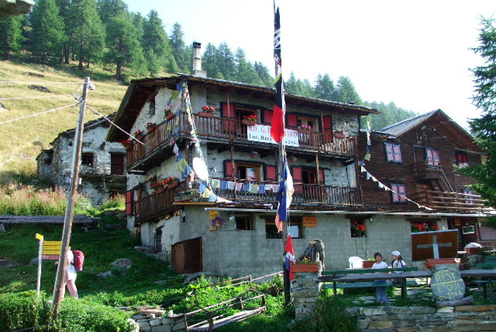 RIFUGIO FERRARO